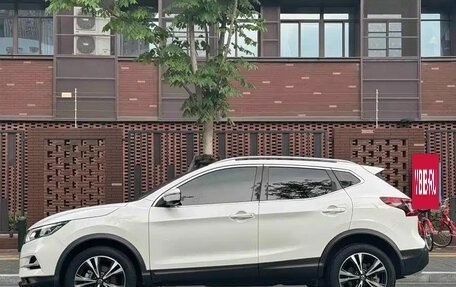Nissan Qashqai, 2022 год, 1 515 500 рублей, 3 фотография