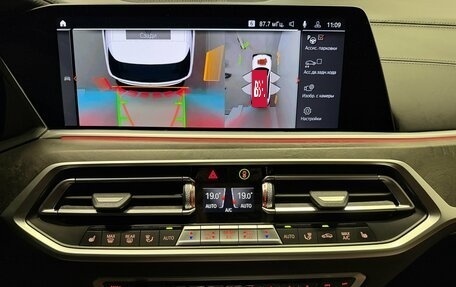 BMW X7, 2021 год, 6 190 000 рублей, 14 фотография