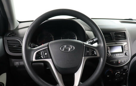 Hyundai Solaris II рестайлинг, 2015 год, 799 000 рублей, 19 фотография