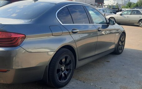BMW 5 серия, 2014 год, 1 625 000 рублей, 4 фотография
