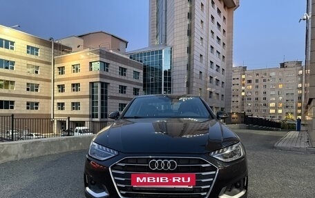 Audi A4, 2020 год, 2 850 000 рублей, 2 фотография
