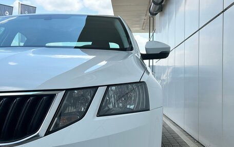 Skoda Octavia, 2018 год, 1 690 000 рублей, 8 фотография