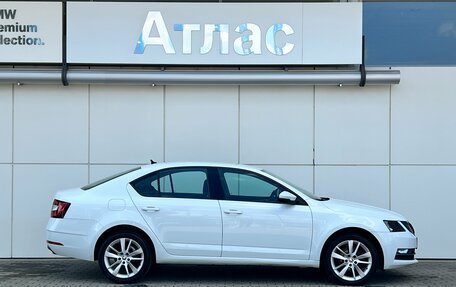 Skoda Octavia, 2018 год, 1 690 000 рублей, 6 фотография
