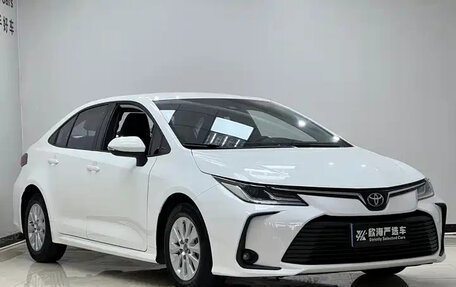 Toyota Corolla, 2022 год, 1 230 000 рублей, 3 фотография
