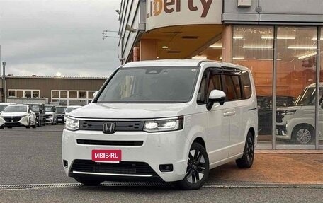 Honda Stepwgn, 2022 год, 1 730 000 рублей, 1 фотография