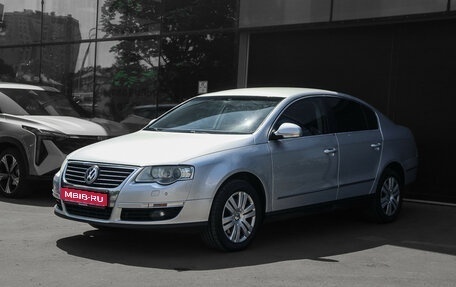 Volkswagen Passat B6, 2007 год, 700 000 рублей, 1 фотография