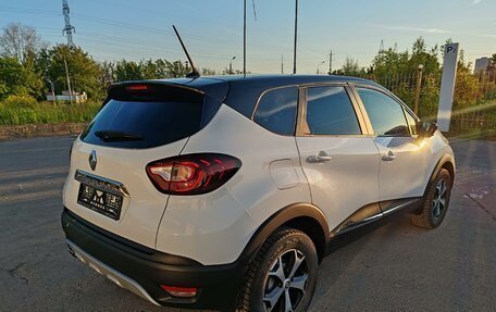 Renault Kaptur I рестайлинг, 2021 год, 1 699 000 рублей, 2 фотография