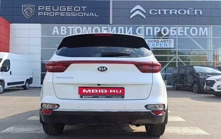 KIA Sportage IV рестайлинг, 2019 год, 2 300 000 рублей, 6 фотография