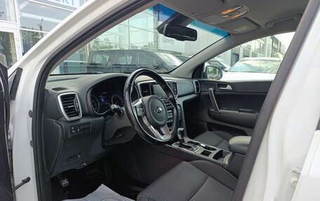 KIA Sportage IV рестайлинг, 2019 год, 2 300 000 рублей, 30 фотография