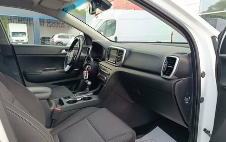 KIA Sportage IV рестайлинг, 2019 год, 2 300 000 рублей, 31 фотография