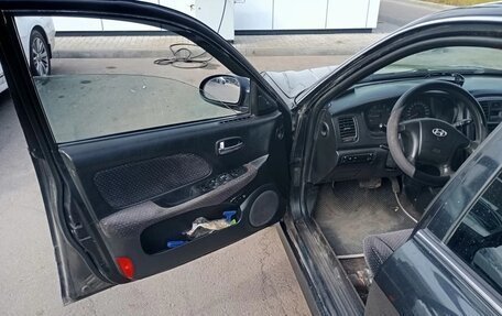 Hyundai Sonata IV рестайлинг, 2006 год, 400 000 рублей, 4 фотография