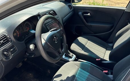 Volkswagen Polo VI (EU Market), 2018 год, 850 000 рублей, 18 фотография
