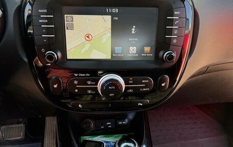 KIA Soul II рестайлинг, 2017 год, 1 570 000 рублей, 12 фотография