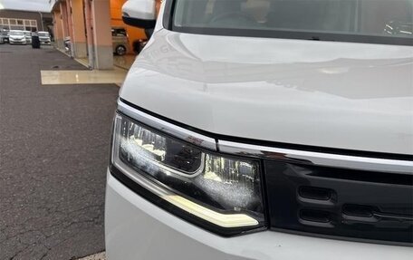 Honda Stepwgn, 2022 год, 1 730 000 рублей, 7 фотография