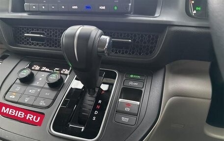 Honda Stepwgn, 2022 год, 1 730 000 рублей, 13 фотография