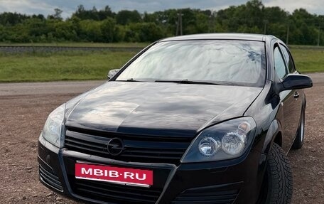 Opel Astra H, 2004 год, 330 000 рублей, 1 фотография