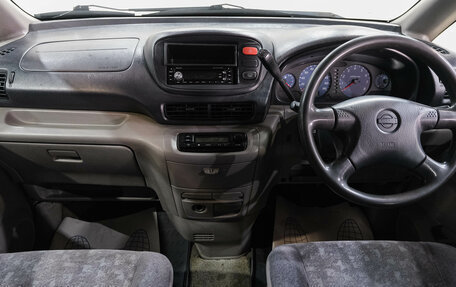 Nissan Serena II, 2000 год, 399 000 рублей, 15 фотография