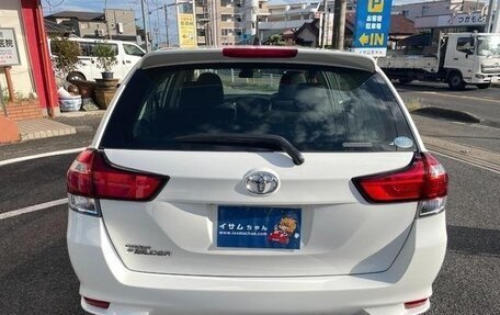 Toyota Corolla, 2022 год, 990 000 рублей, 8 фотография