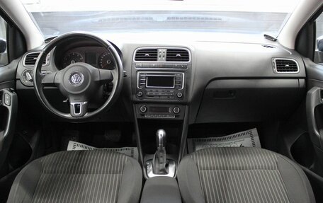 Volkswagen Polo VI (EU Market), 2015 год, 825 000 рублей, 13 фотография