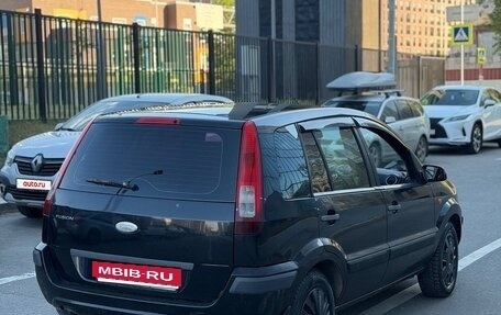 Ford Fusion I, 2006 год, 235 000 рублей, 2 фотография