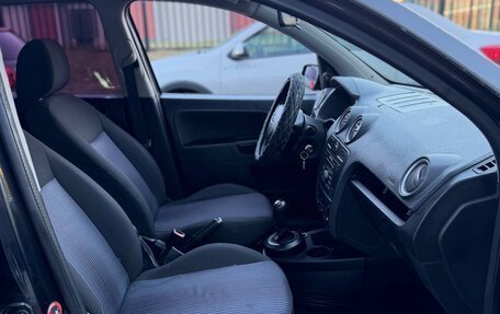 Ford Fusion I, 2006 год, 235 000 рублей, 10 фотография