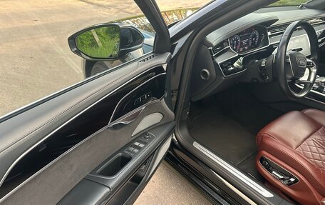 Audi A8, 2019 год, 8 000 000 рублей, 9 фотография