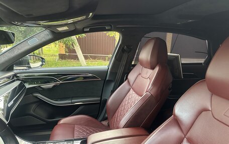 Audi A8, 2019 год, 8 000 000 рублей, 11 фотография