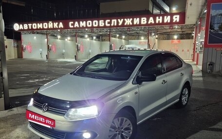 Volkswagen Polo VI (EU Market), 2014 год, 700 000 рублей, 14 фотография