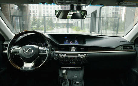 Lexus ES VII, 2015 год, 2 100 000 рублей, 22 фотография