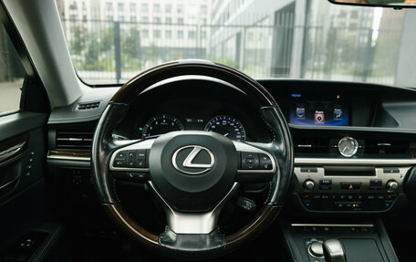 Lexus ES VII, 2015 год, 2 100 000 рублей, 24 фотография