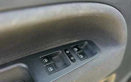 Volkswagen Touareg III, 2009 год, 1 250 000 рублей, 21 фотография