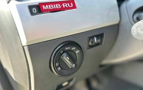 Volkswagen Touareg III, 2009 год, 1 250 000 рублей, 22 фотография
