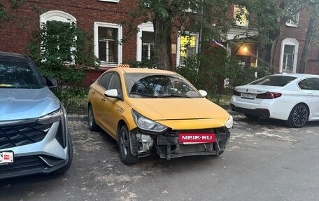 Hyundai Solaris II рестайлинг, 2018 год, 505 000 рублей, 2 фотография