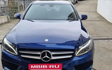 Mercedes-Benz C-Класс, 2017 год, 2 300 000 рублей, 6 фотография