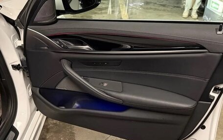 BMW 5 серия, 2021 год, 5 200 000 рублей, 27 фотография
