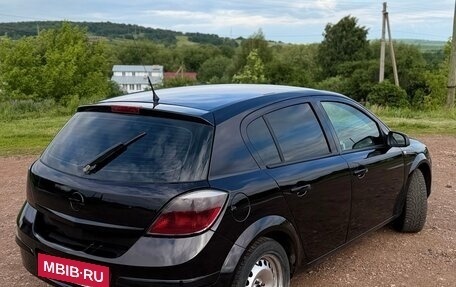 Opel Astra H, 2004 год, 330 000 рублей, 2 фотография