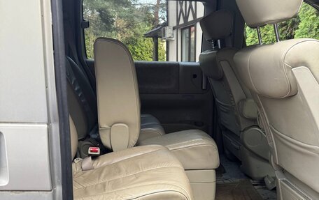Nissan Elgrand III, 2004 год, 550 000 рублей, 7 фотография