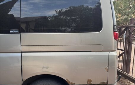 Nissan Elgrand III, 2004 год, 550 000 рублей, 9 фотография
