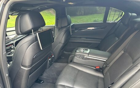 BMW 7 серия, 2013 год, 2 000 000 рублей, 7 фотография