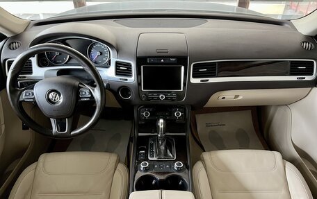 Volkswagen Touareg III, 2011 год, 1 819 000 рублей, 11 фотография