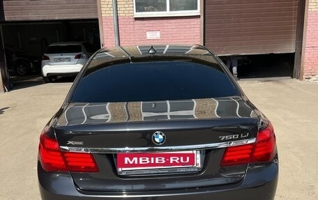 BMW 7 серия, 2013 год, 2 000 000 рублей, 14 фотография