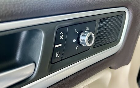 Volkswagen Touareg III, 2011 год, 1 819 000 рублей, 17 фотография