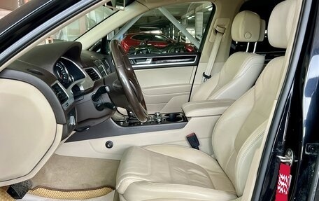 Volkswagen Touareg III, 2011 год, 1 819 000 рублей, 7 фотография