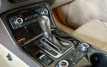 Volkswagen Touareg III, 2011 год, 1 819 000 рублей, 21 фотография