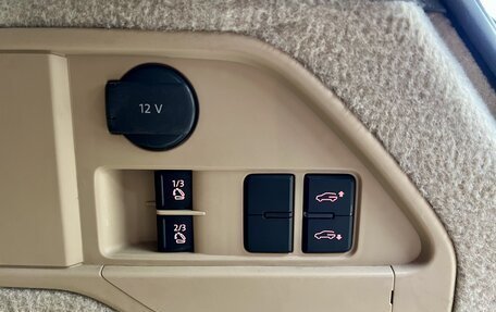 Volkswagen Touareg III, 2011 год, 1 819 000 рублей, 30 фотография