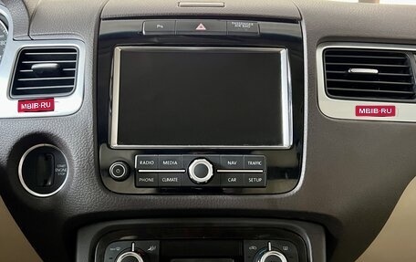 Volkswagen Touareg III, 2011 год, 1 819 000 рублей, 22 фотография