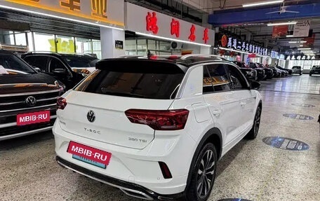 Volkswagen T-Roc I, 2022 год, 1 480 000 рублей, 4 фотография