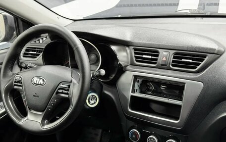 KIA Rio III рестайлинг, 2016 год, 889 900 рублей, 8 фотография