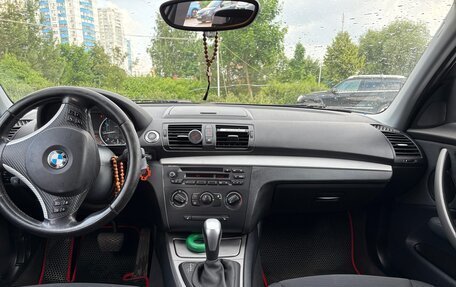 BMW 1 серия, 2011 год, 805 000 рублей, 12 фотография
