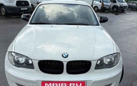 BMW 1 серия, 2011 год, 805 000 рублей, 3 фотография
